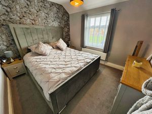 Photo 4- click for photo gallery